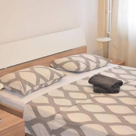 Apartments Sat Beograd Bagian luar foto