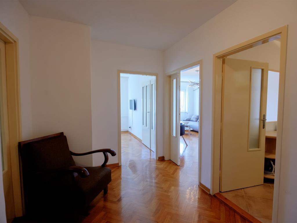 Apartments Sat Beograd Bagian luar foto